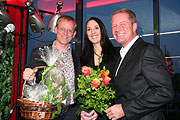KFC Geschäftsführer Jens Hofma, Valerie Naumann, Geschäftsführerin des Bundesverbandes der Systemgastronomie und Investor Robert Hübner  (v.l.n.re.) (Foto: Martin Schmitz